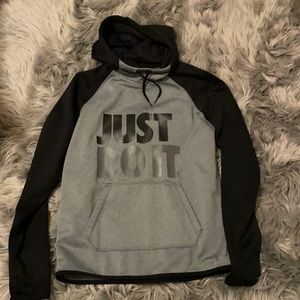 Nike Women Therma-Fit hoody